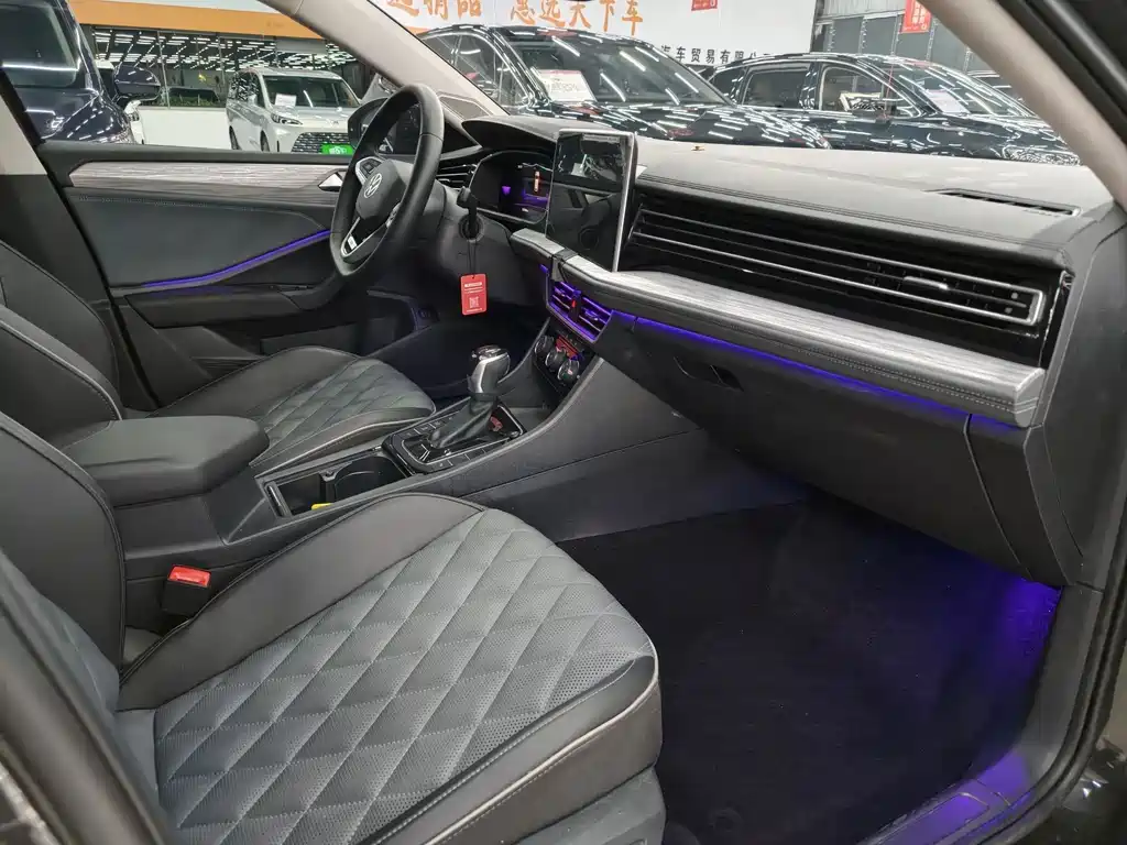 Volkswagen Sagitar — миниатюра 6