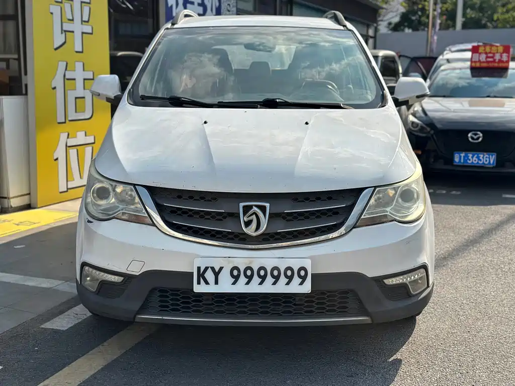 Baojun 730 — миниатюра 2
