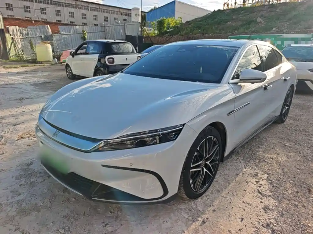 BYD Han — миниатюра 2