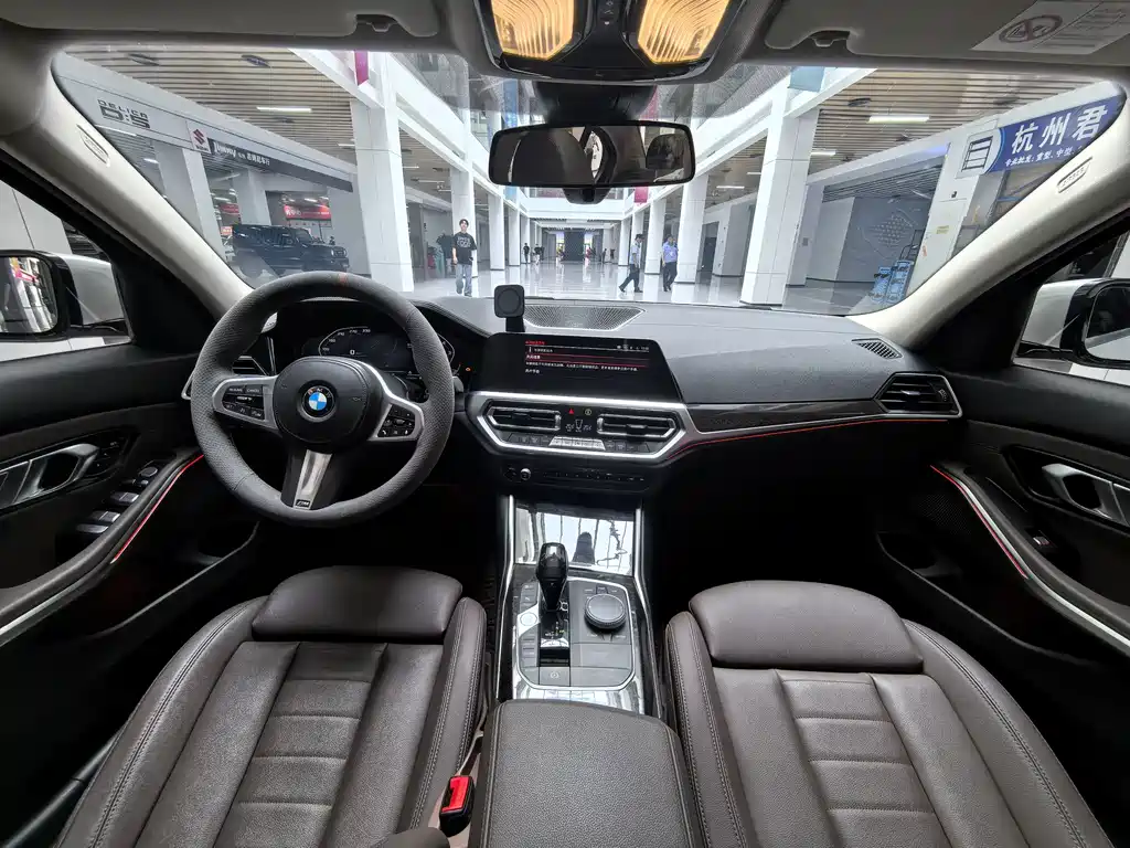 BMW 3 Series — миниатюра 10