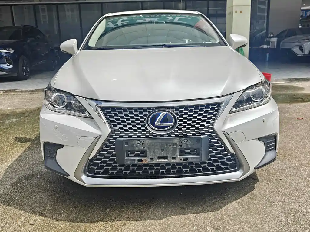 2021 Lexus CT - zdjęcie 1 z 13