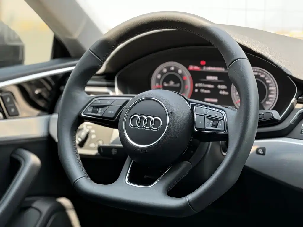 Audi A5 (Import) — миниатюра 12