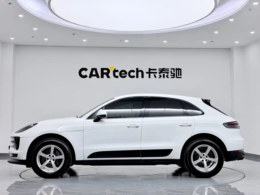 Porsche Macan — миниатюра 4