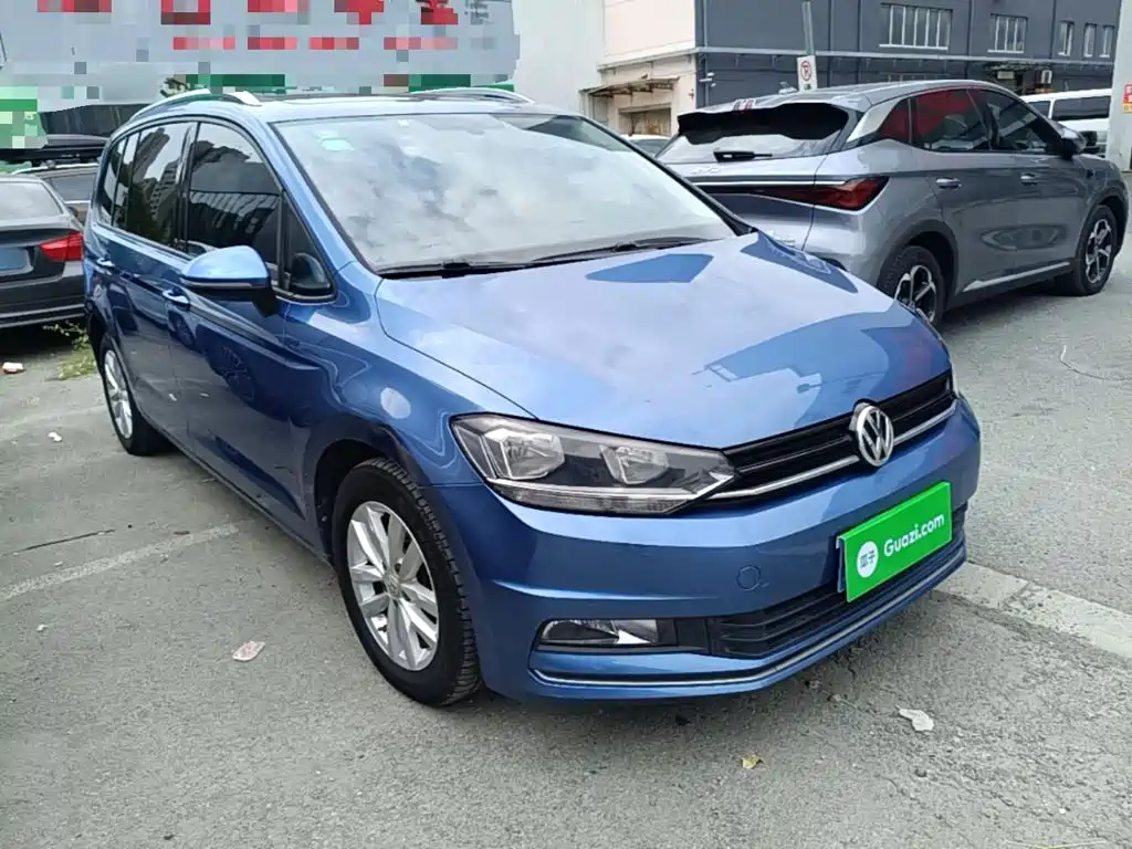 Volkswagen Touran — миниатюра 4