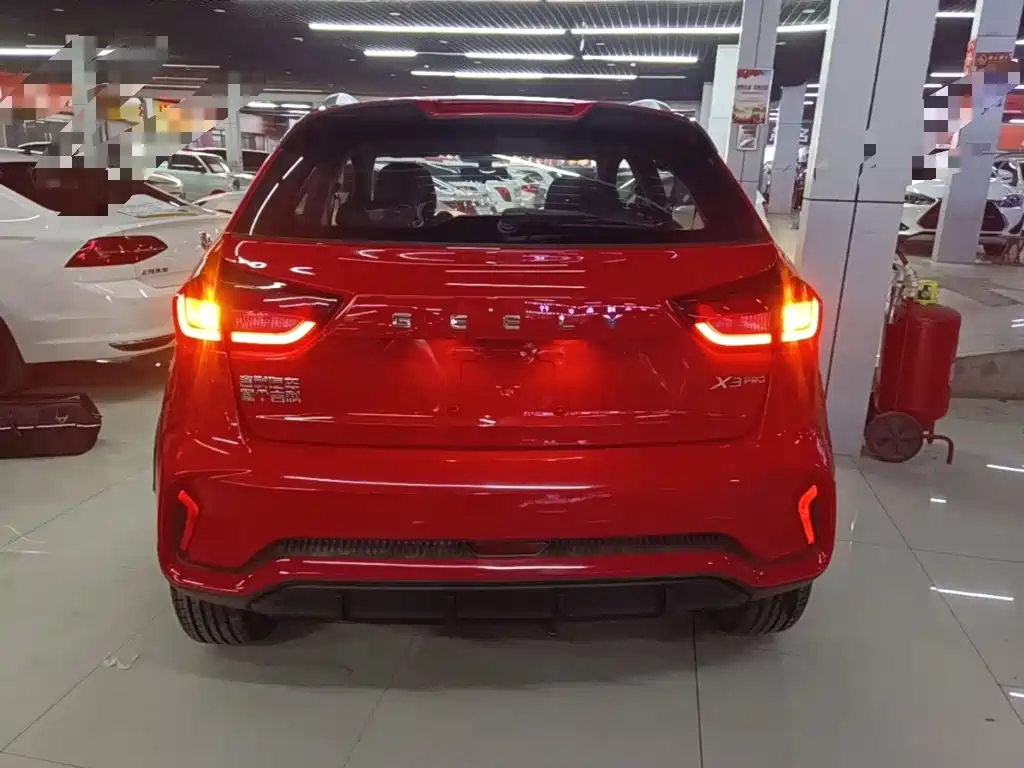 Geely Vision X3 — миниатюра 6