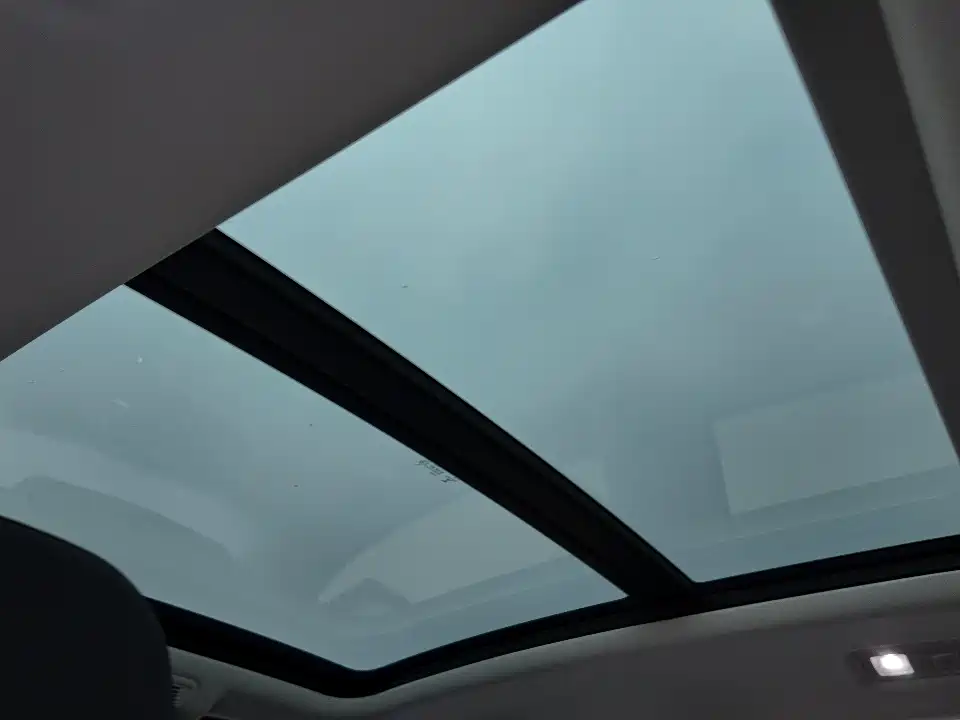 VOLKSWAGEN T ROC EXPLORING SONGS