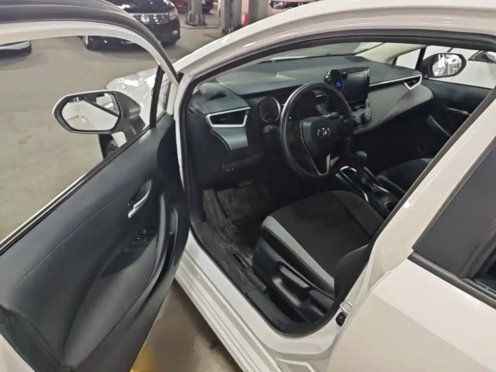 Toyota Corolla — миниатюра 16