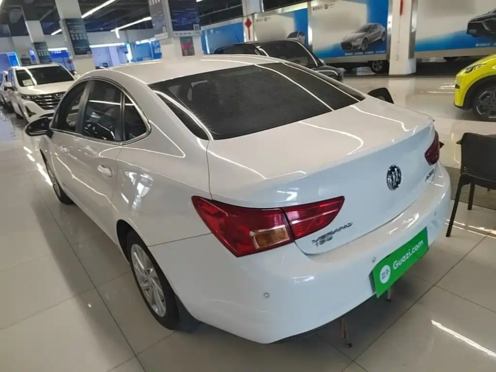 Buick Verano — миниатюра 5