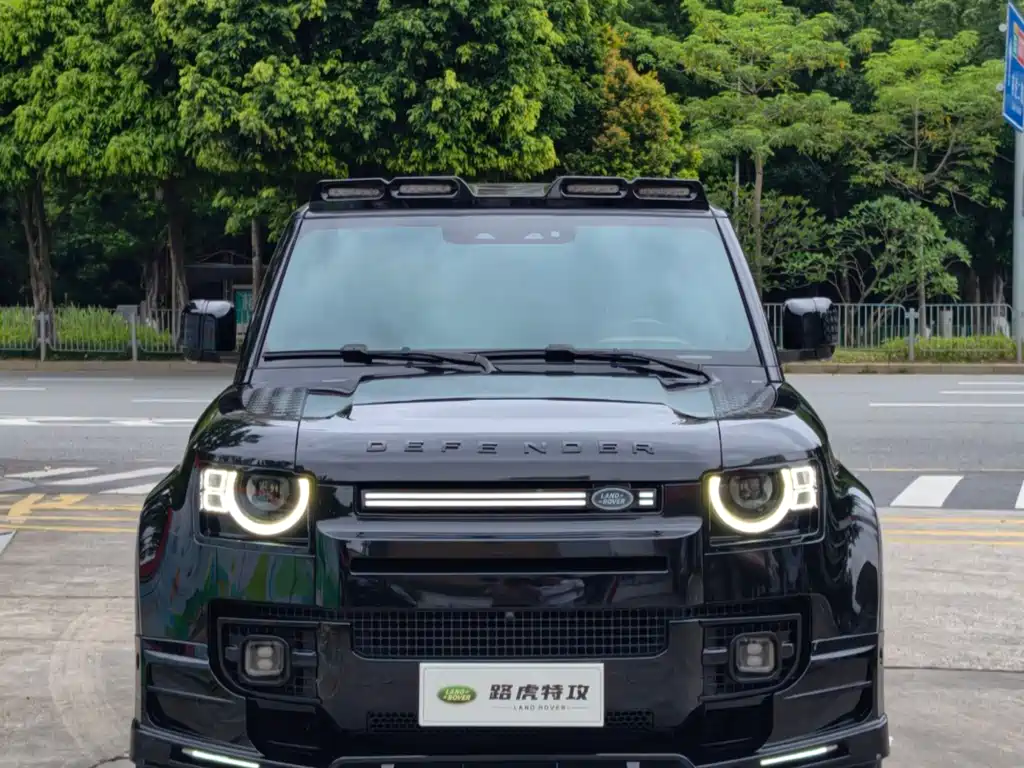 Land Rover Defender — миниатюра 2