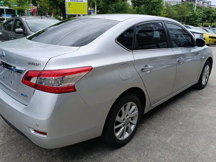 Nissan Sylphy — миниатюра 3
