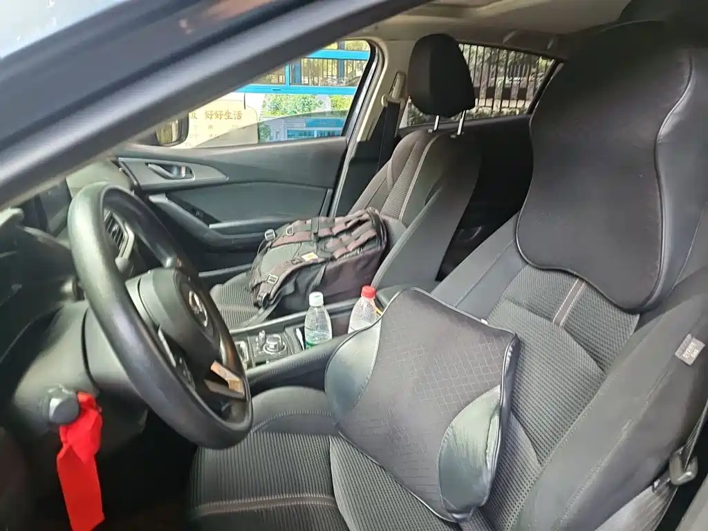Mazda 3 Axela — миниатюра 16