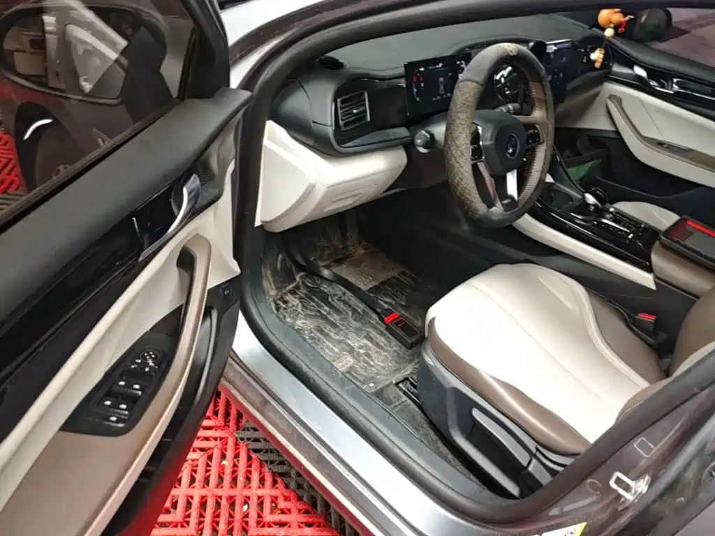 BYD Qin PLUS — миниатюра 16