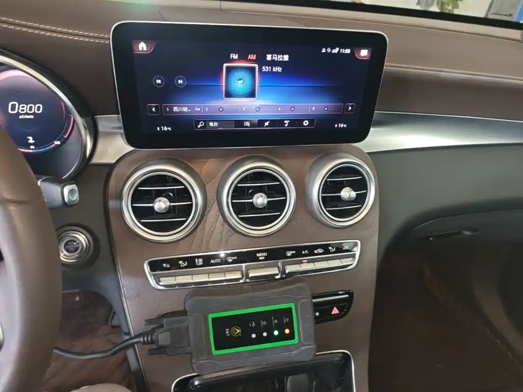 Mercedes-Benz GLC — миниатюра 13