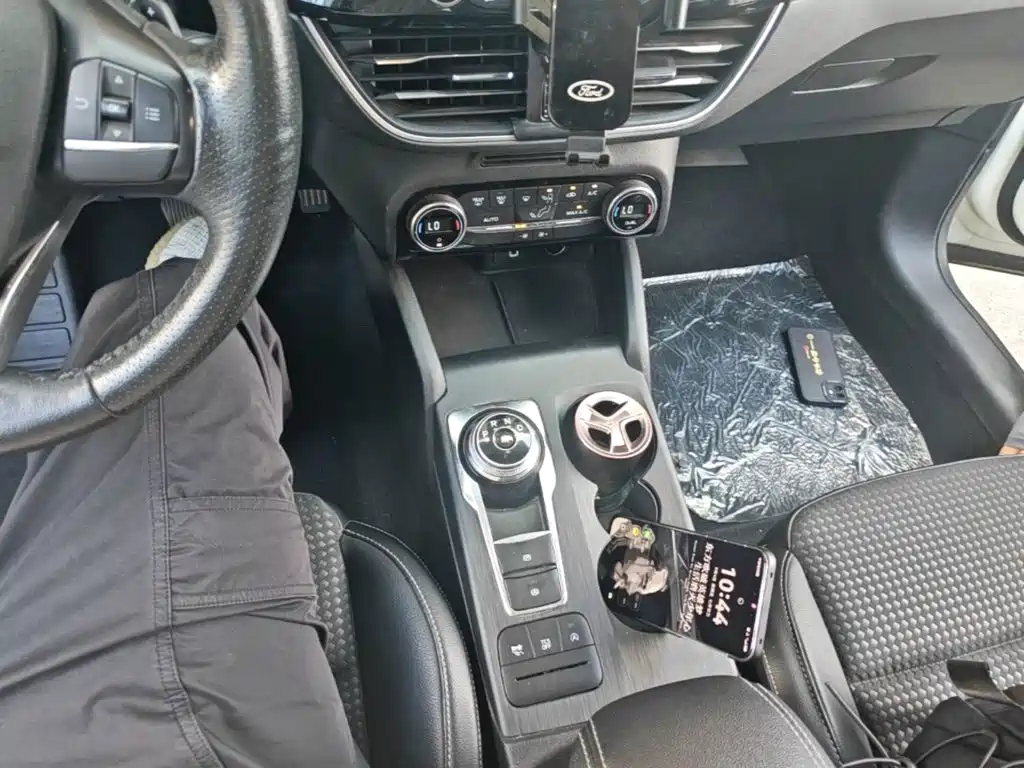 Ford Focus — миниатюра 14