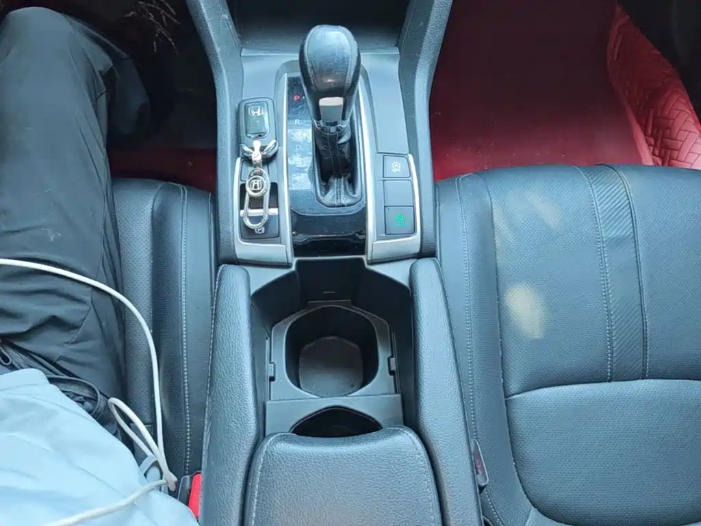 Honda Civic — миниатюра 14