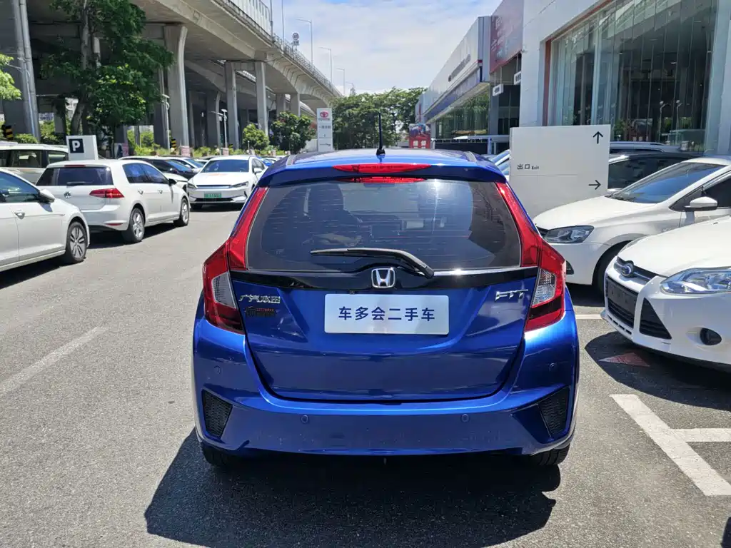 Honda Fit — миниатюра 13