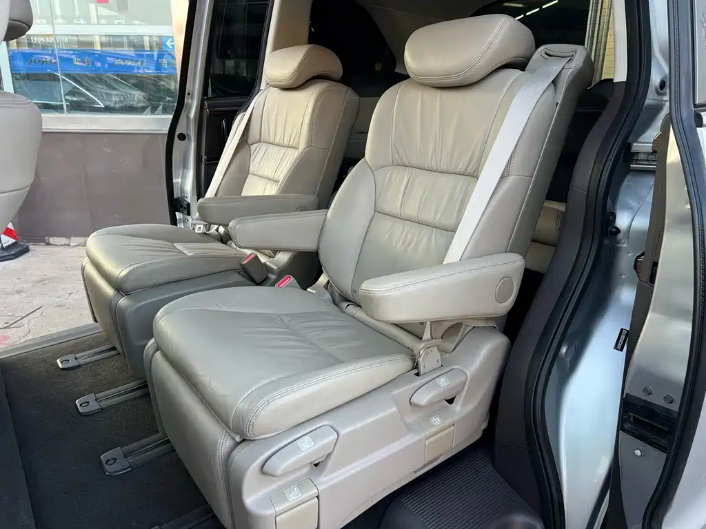 Honda Odyssey — миниатюра 9