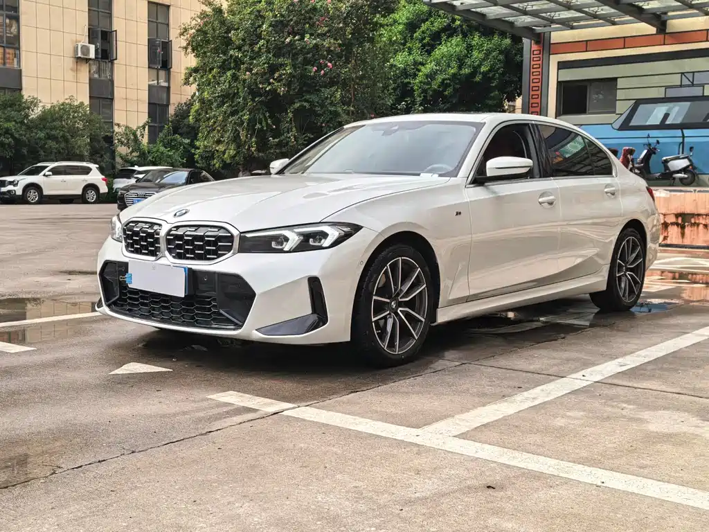 Купить BMW 3 Series