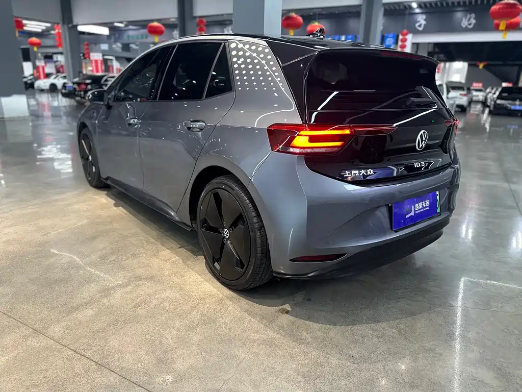 Volkswagen ID.3 — миниатюра 4