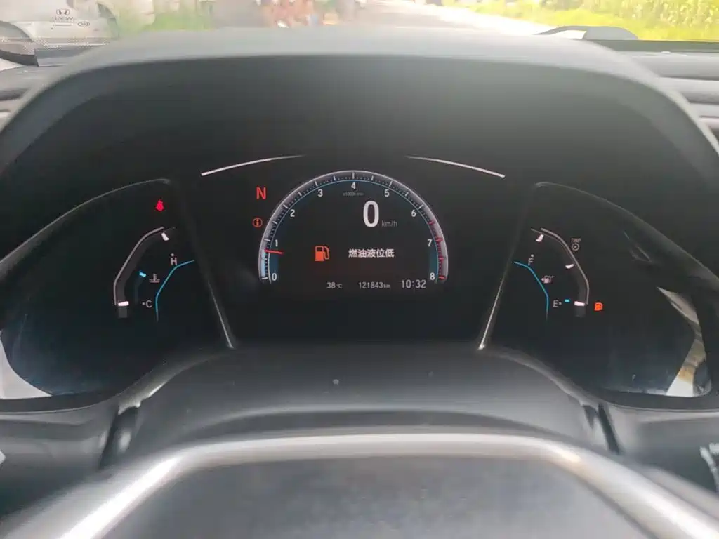 Honda Civic — миниатюра 12