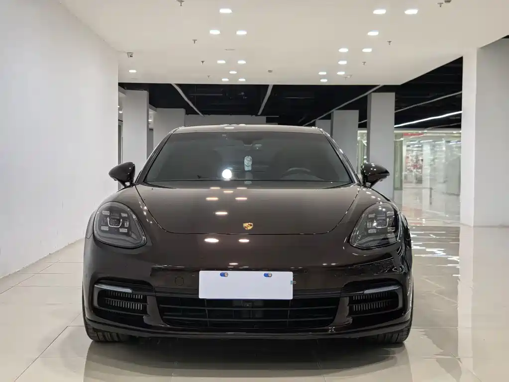 Porsche Panamera — миниатюра 2