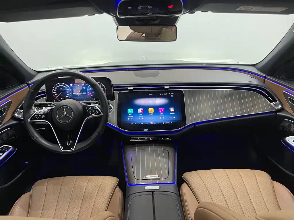 Mercedes-Benz E-Class E 2024 E 300 L Fashion