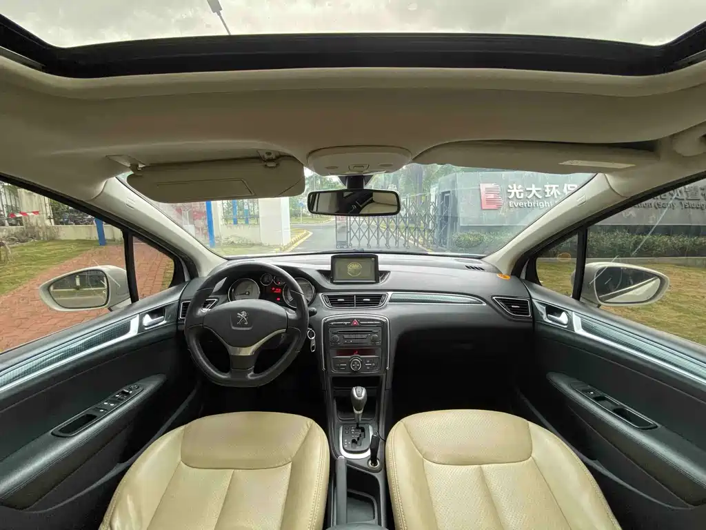 Peugeot 308 — миниатюра 5
