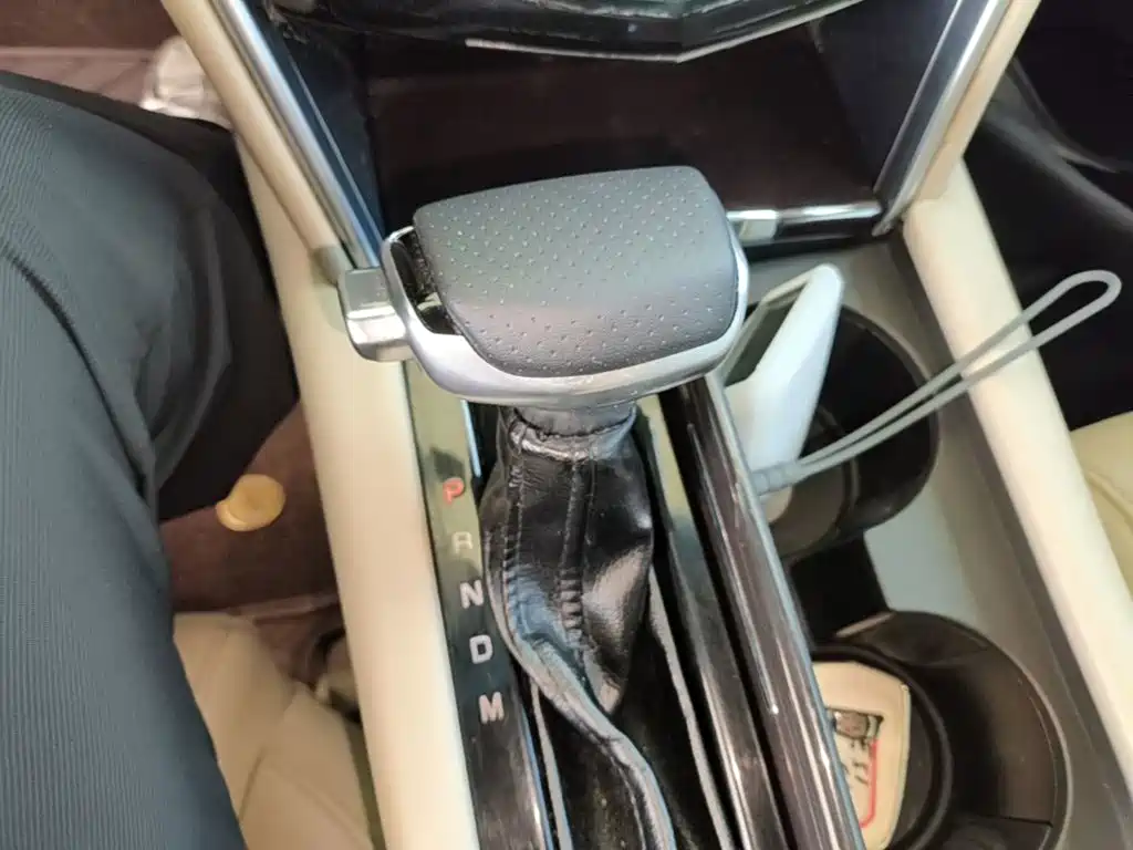 Cadillac XTS — миниатюра 14