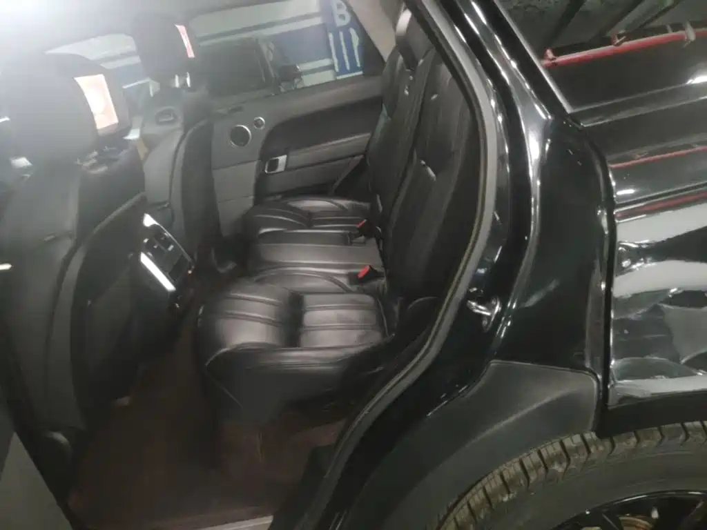 Land Rover Sport — миниатюра 20