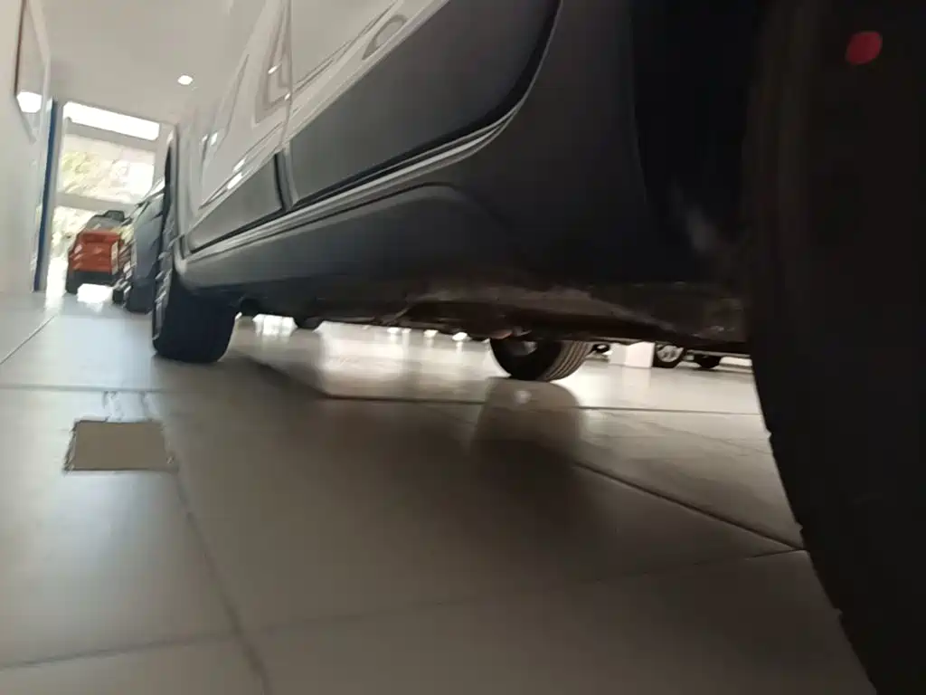 Geely Vision X3 — миниатюра 22