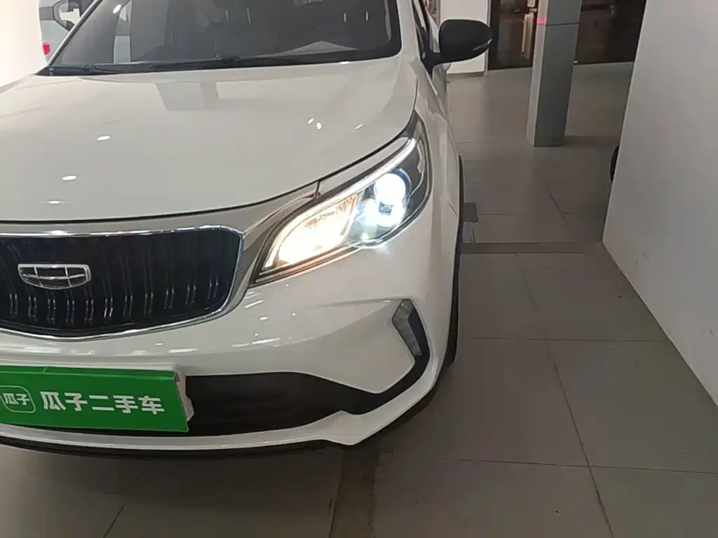 Geely Vision X3 — миниатюра 24