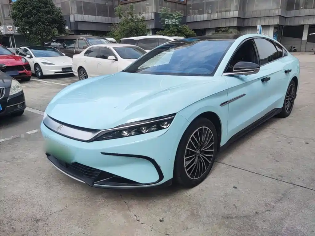 BYD Han — миниатюра 2