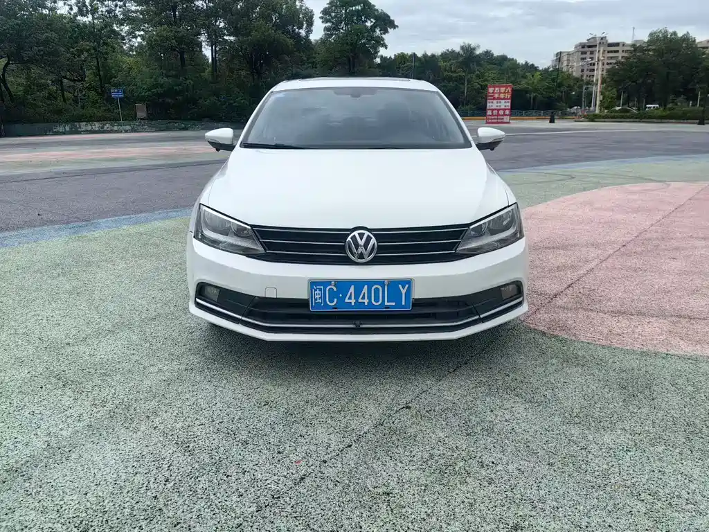 Volkswagen Sagitar — миниатюра 3