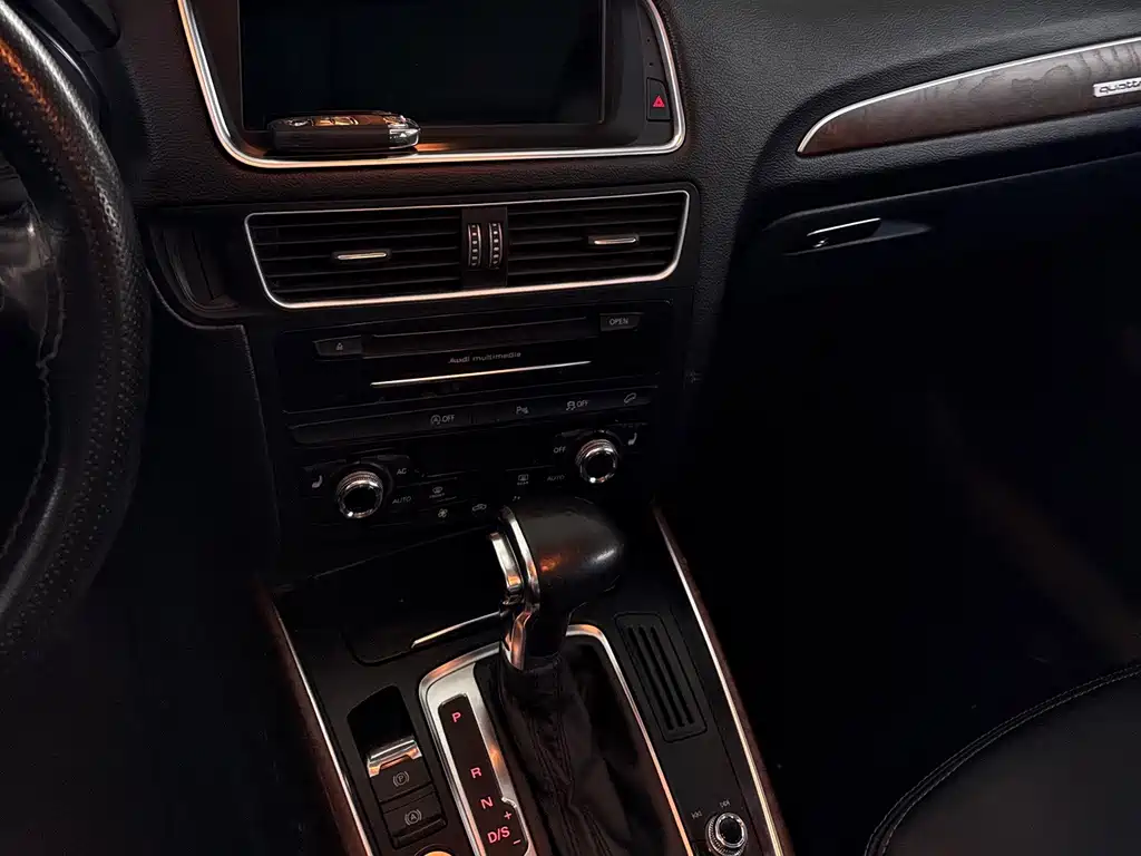 Audi Q5 — миниатюра 11