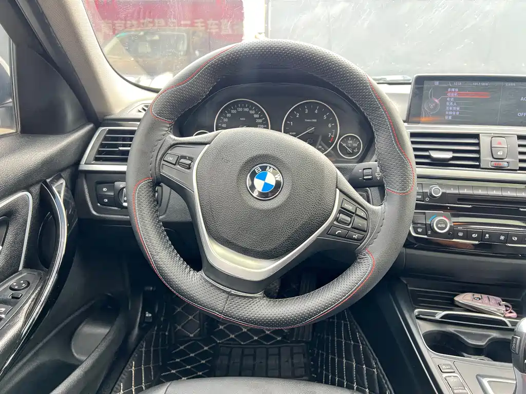 BMW 3 Series — миниатюра 16