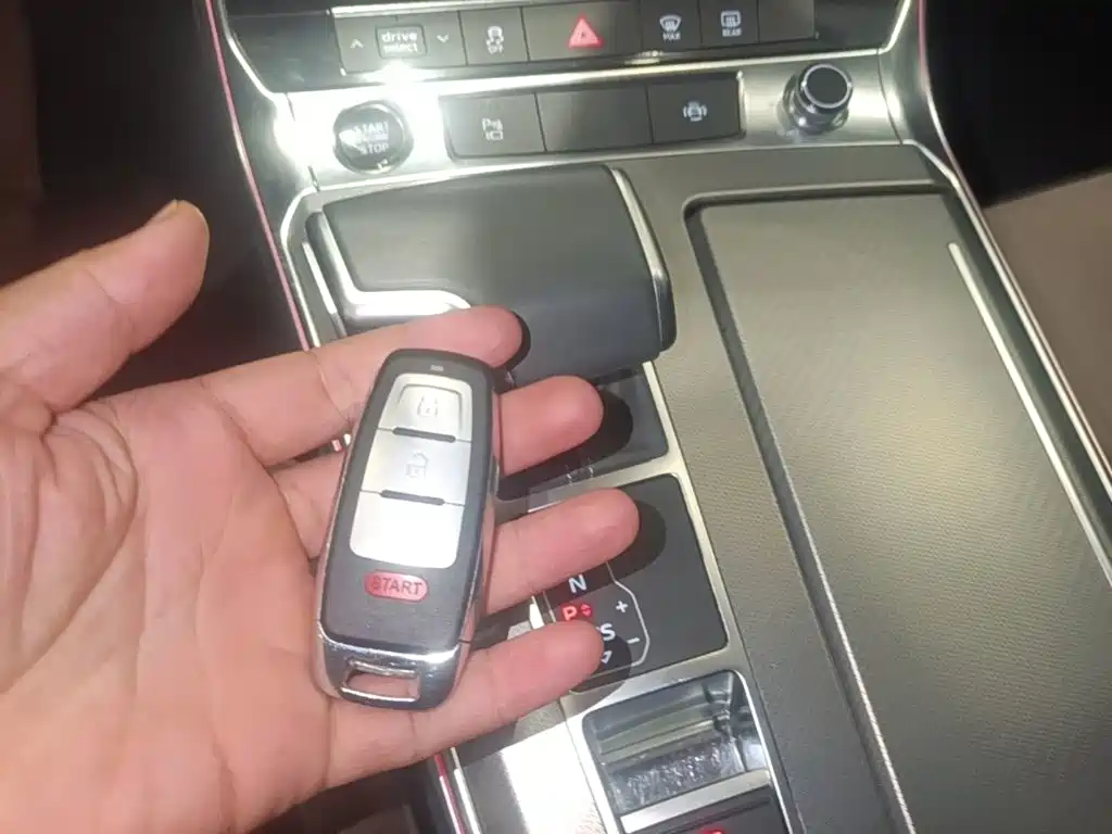 Audi A7L — миниатюра 15