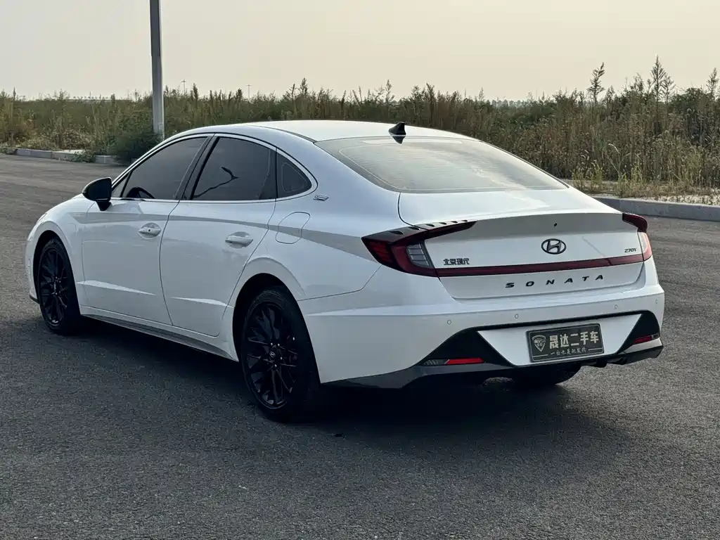 Hyundai Sonata — миниатюра 8