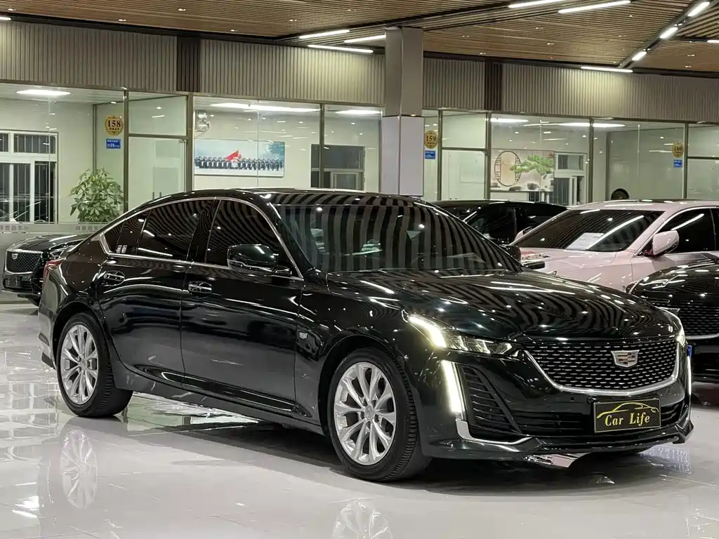 Cadillac CT5 — миниатюра 3