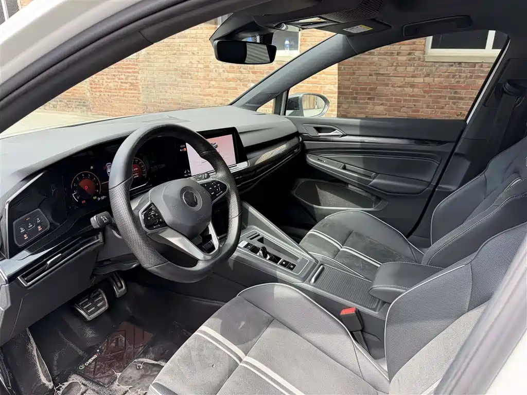 Volkswagen Golf — миниатюра 9