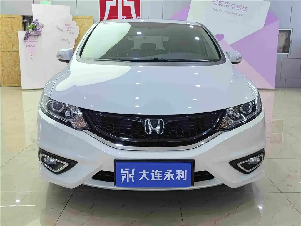 Honda Jade — миниатюра 2