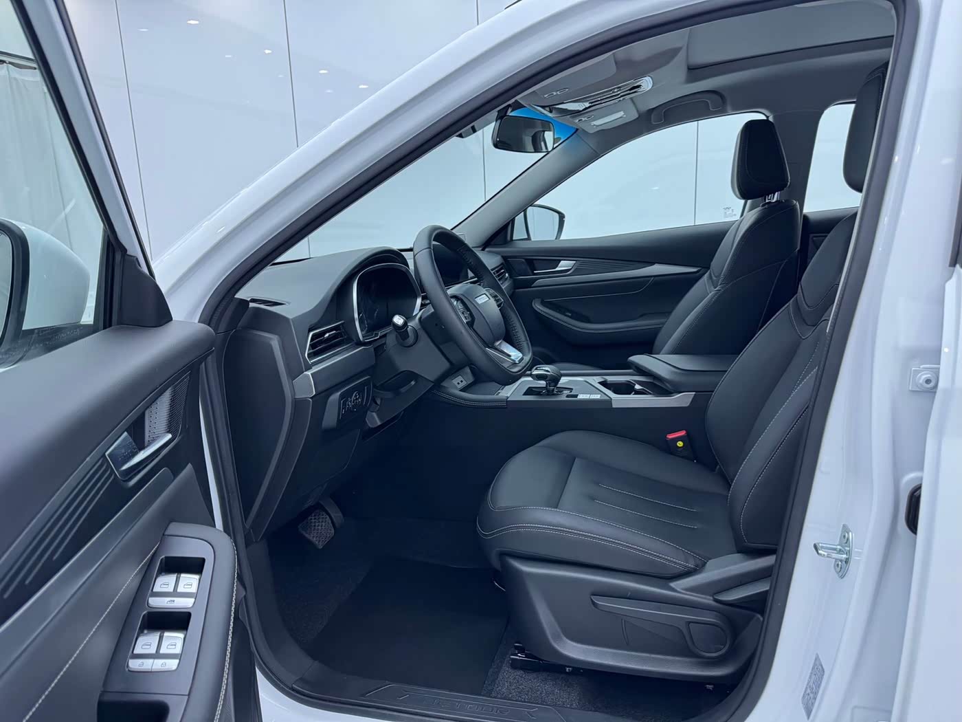 Jetour Jetour X70 1.5 л 2026 г. Белый, пробег 4000 км