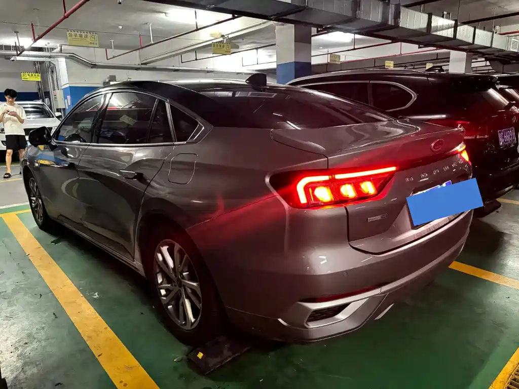 Ford Mondeo Facelift EcoBoost 245 Luxury Type, фото 8