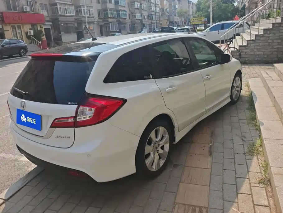 Honda Jade — миниатюра 3