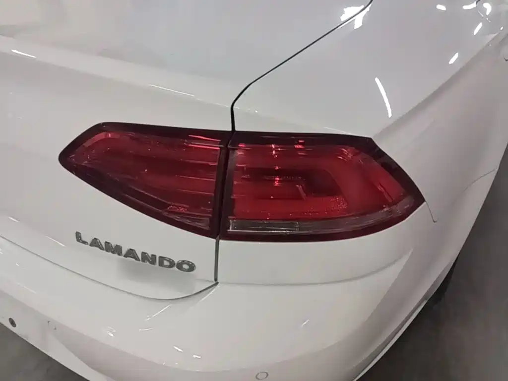 Volkswagen Lamando — миниатюра 8