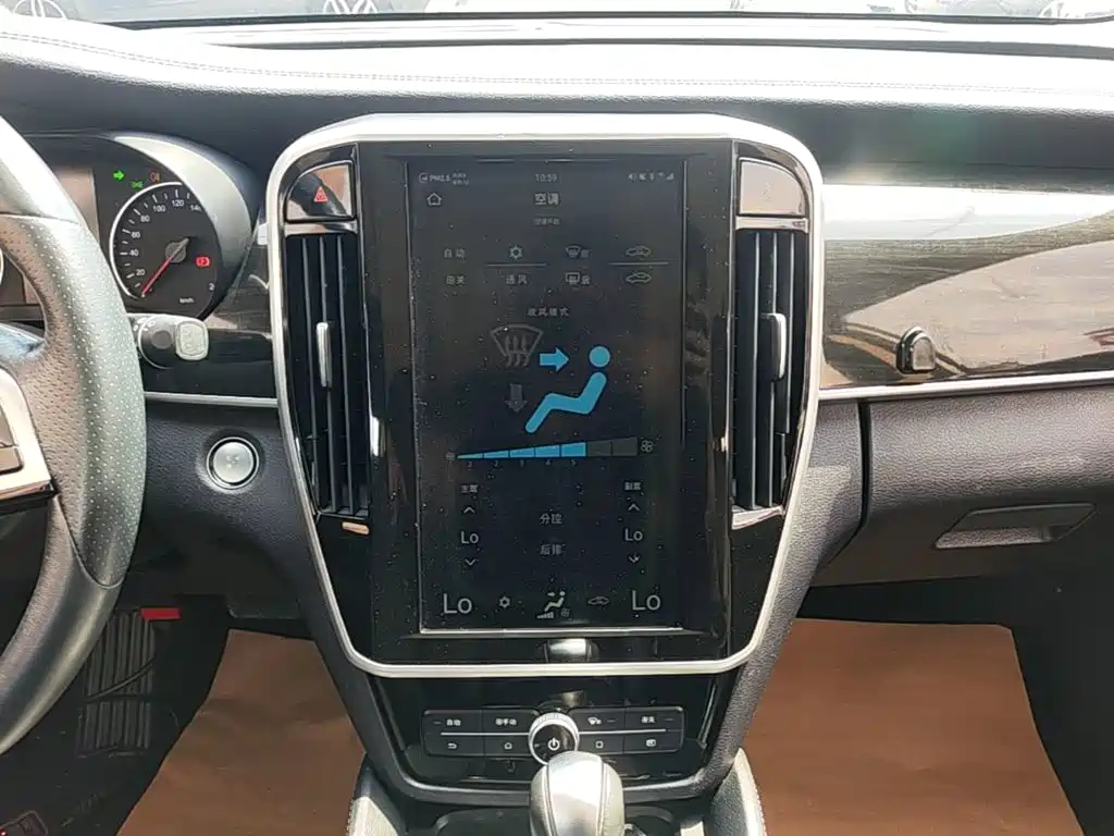 BYD MAX — миниатюра 13