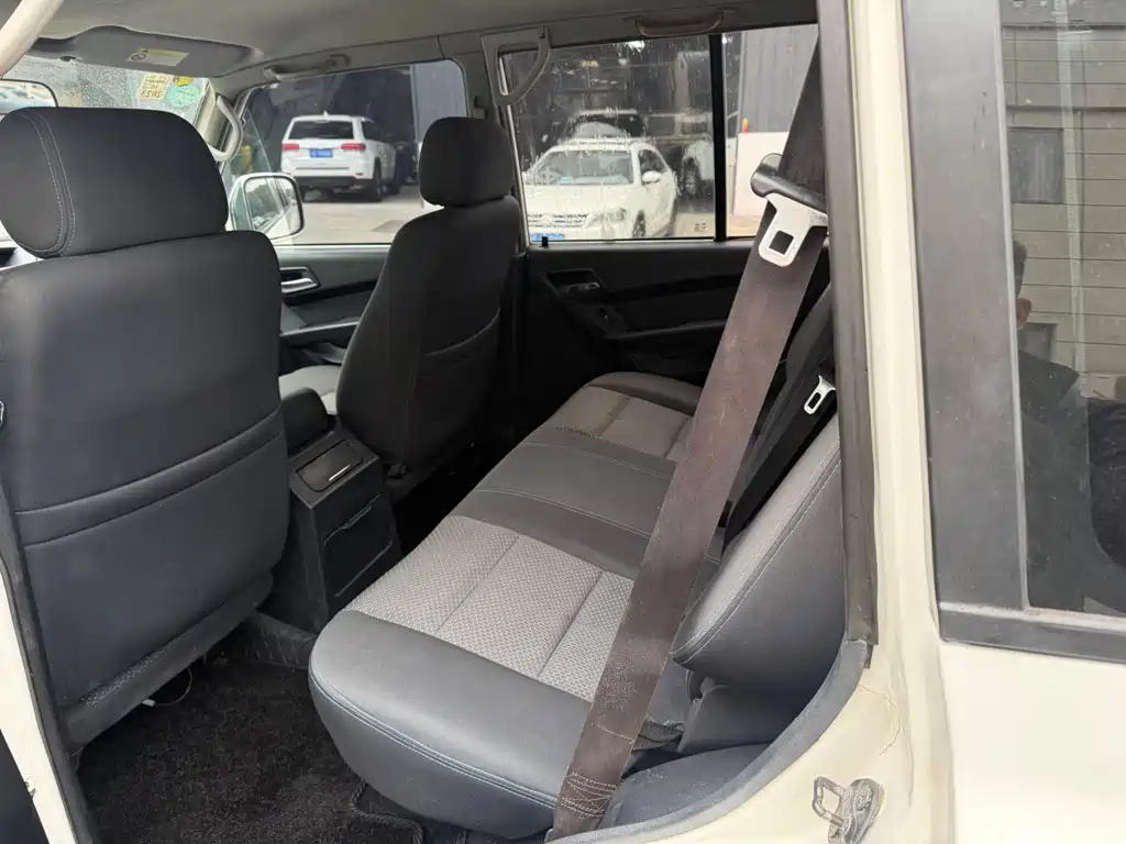 Leopaard Leopaard Q6 — миниатюра 4