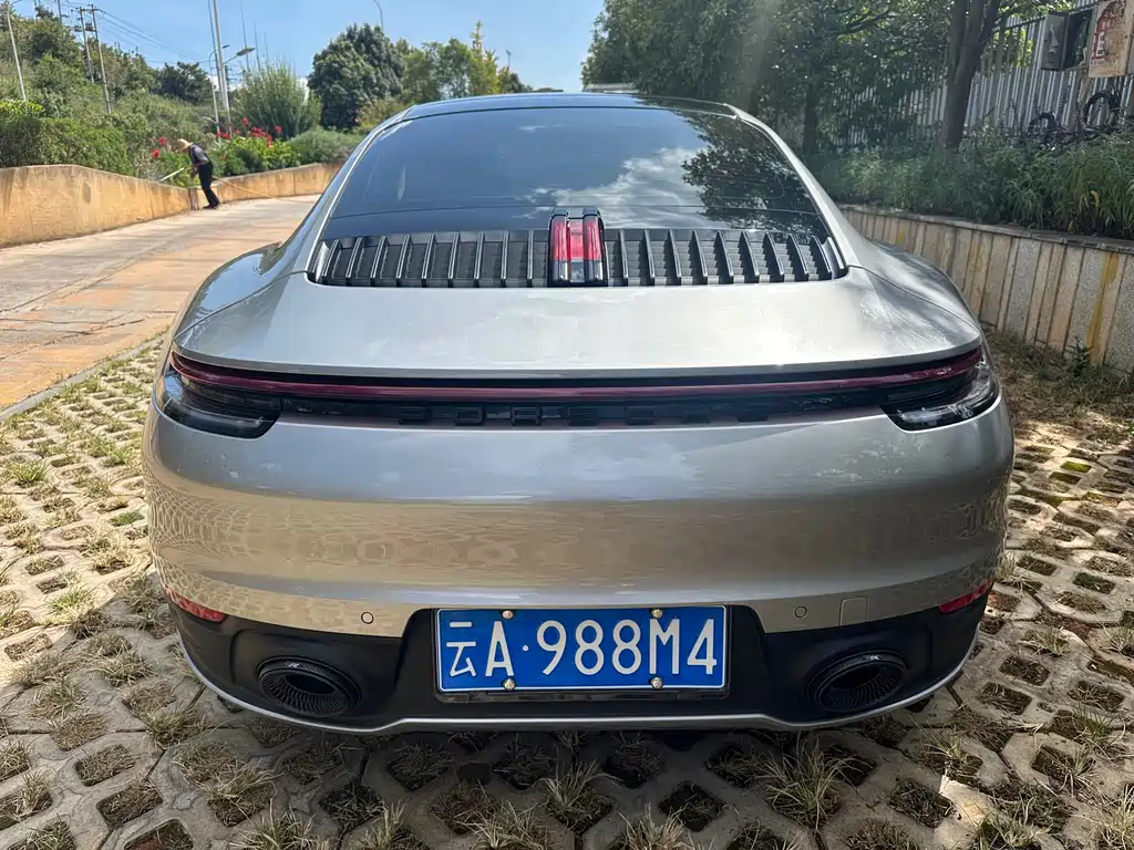 Porsche 911 — миниатюра 5