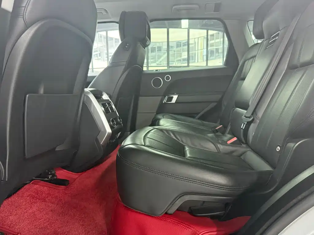 Land Rover Sport — миниатюра 11