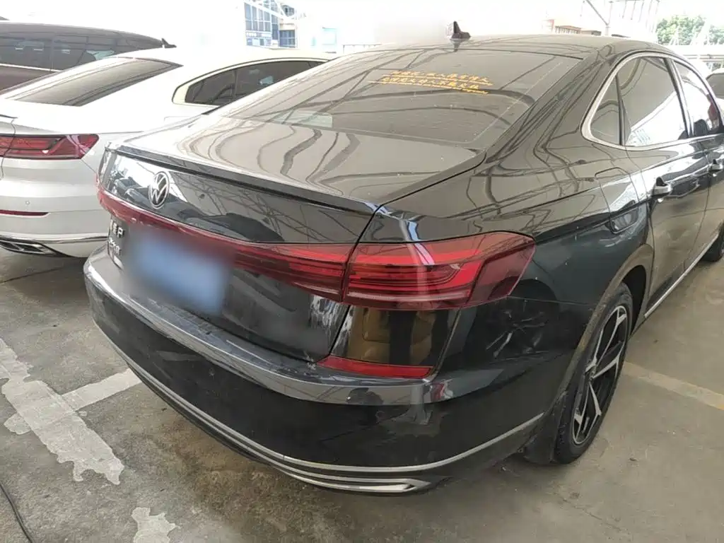 Volkswagen Passat — миниатюра 7