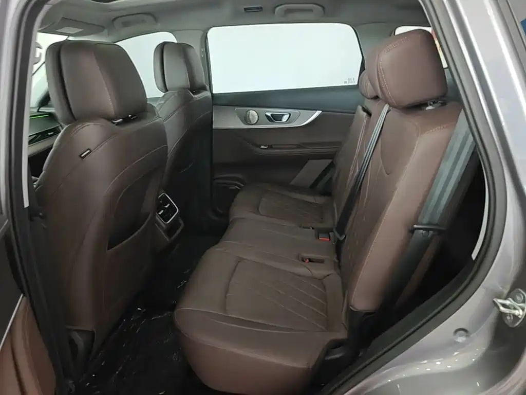 Chery Tiggo 8 PRO — миниатюра 17